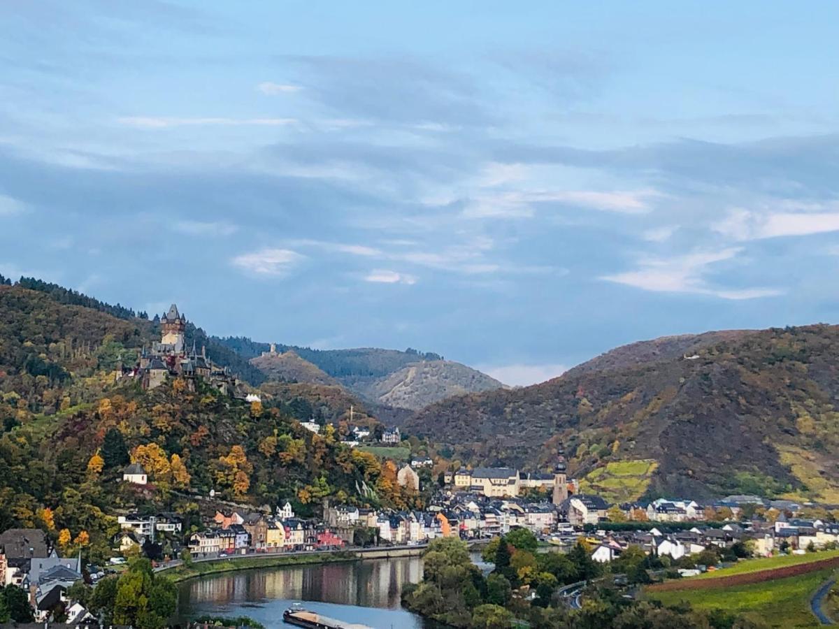 Ferienwohnung Meyver Cochem Luaran gambar