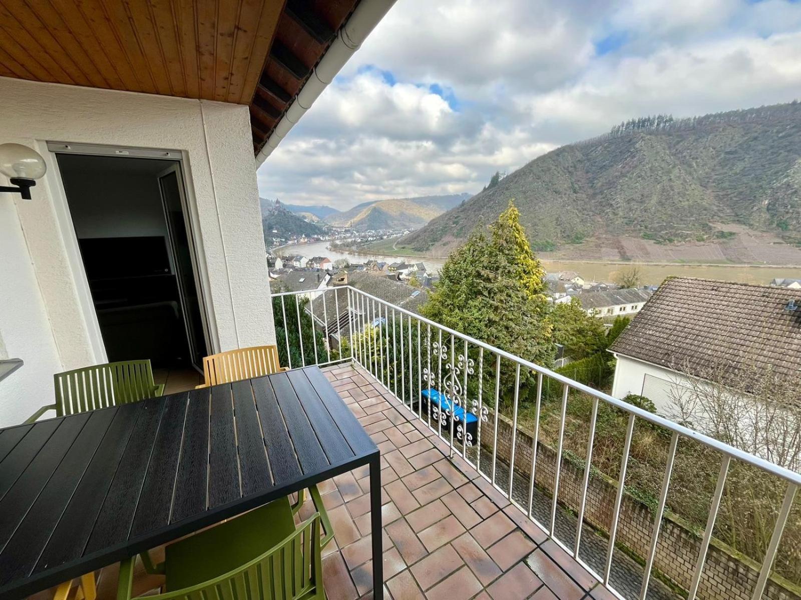 Ferienwohnung Meyver Cochem Luaran gambar